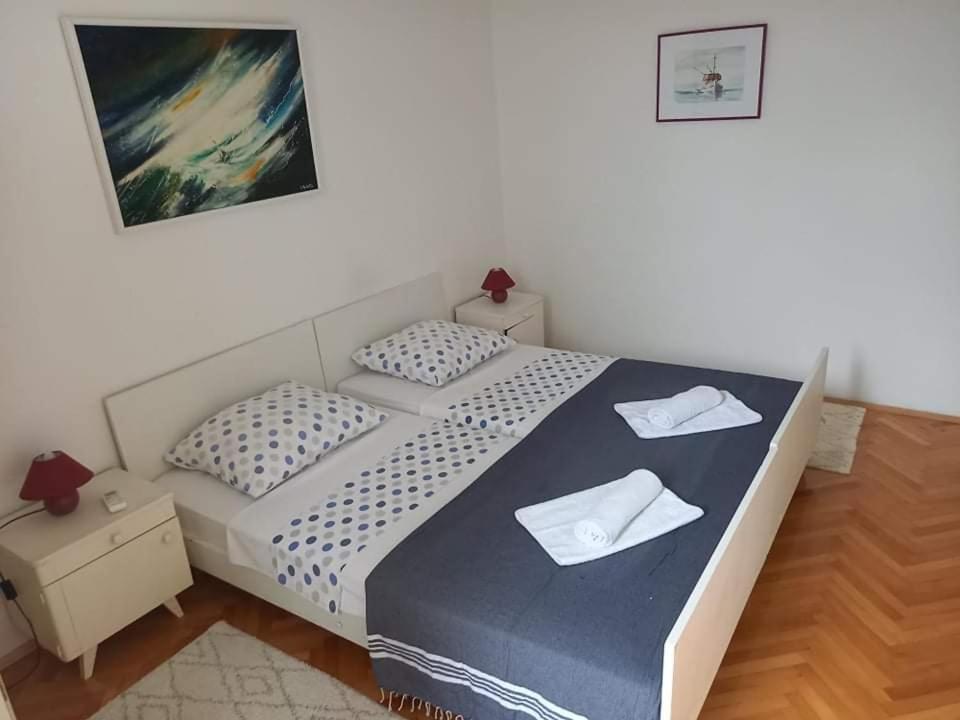 Studio Darija For 2 Persons S Terasom Wi-Fi & Parking Apartment Makarska Exterior foto