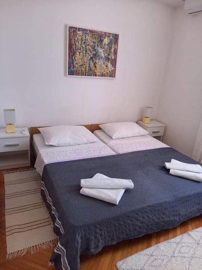 Studio Darija For 2 Persons S Terasom Wi-Fi & Parking Apartment Makarska Exterior foto