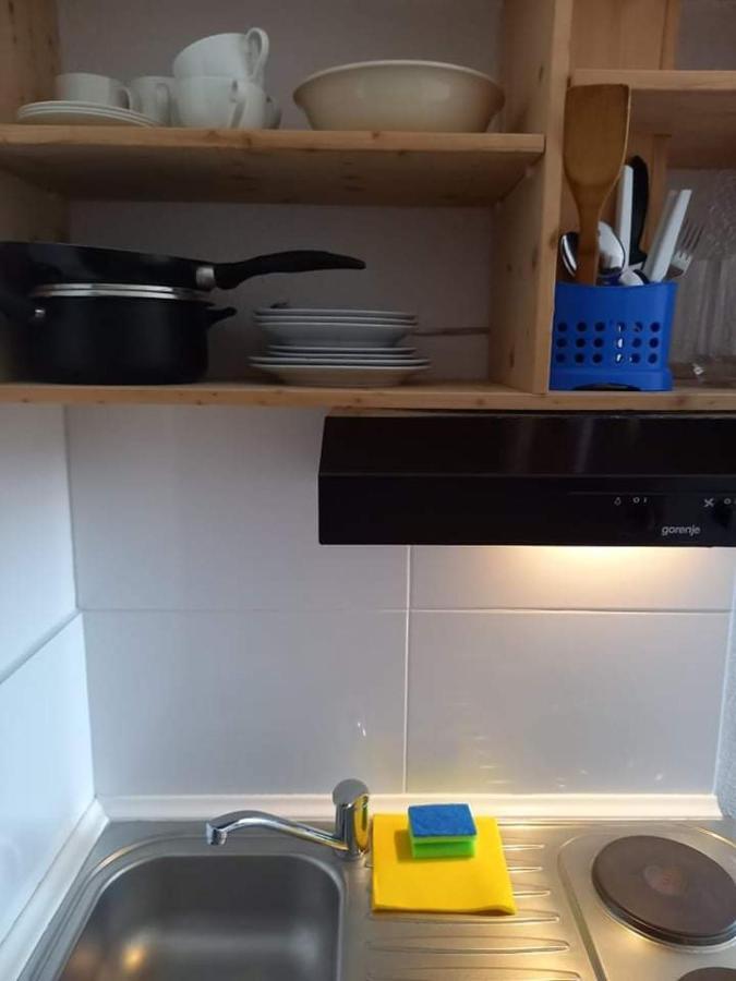 Studio Darija For 2 Persons S Terasom Wi-Fi & Parking Apartment Makarska Exterior foto